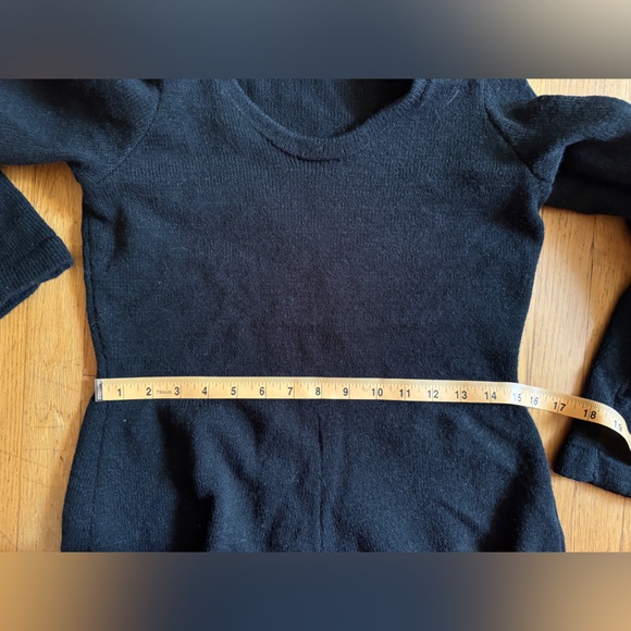 70s Vintage Acrylic Knit Maxi Dress w Funky Striped Bottom - Picture 4 of 4